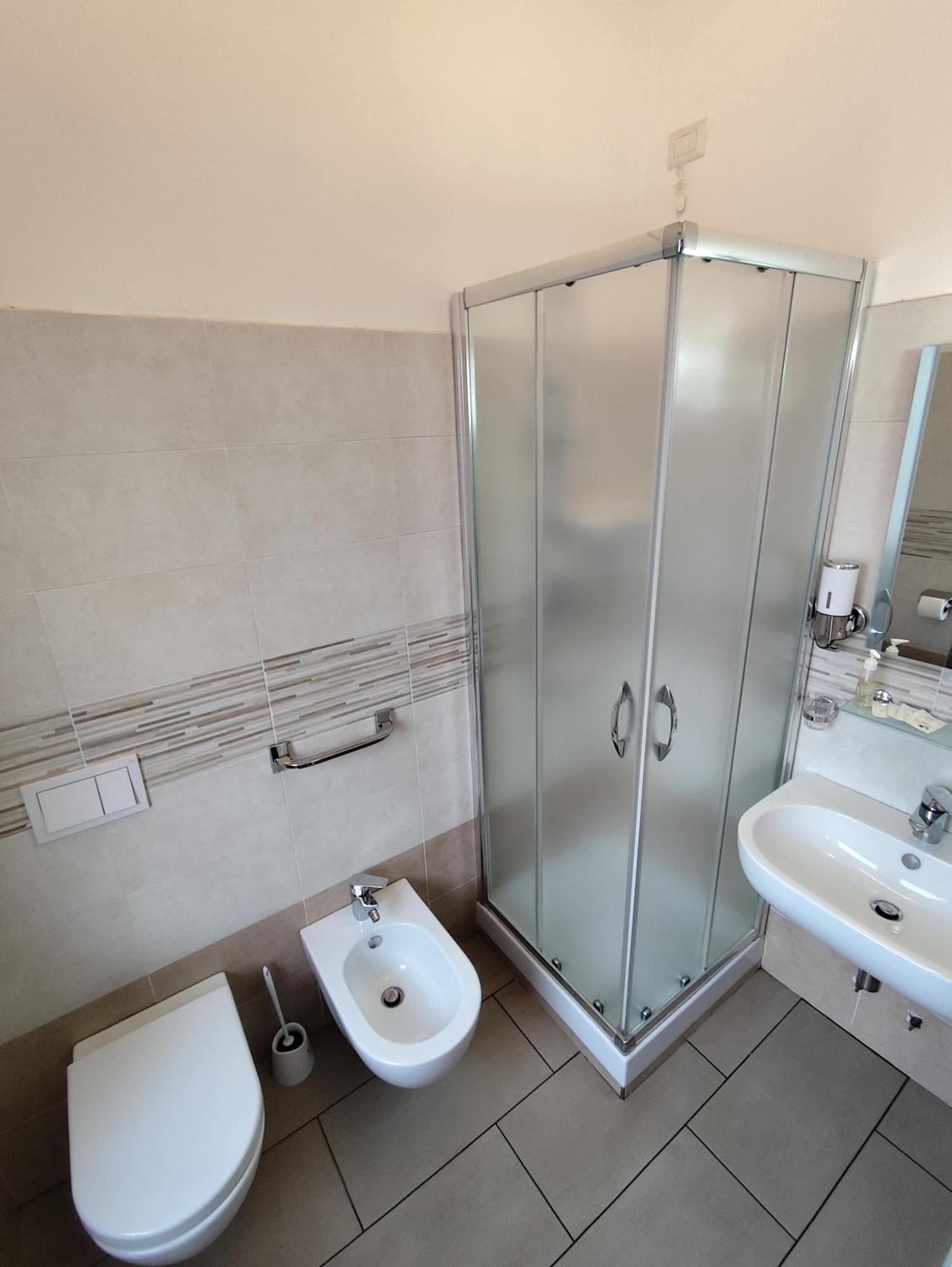 Belvedere Rooms Guest House روما المظهر الخارجي الصورة